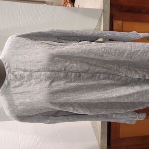 Eileen Fisher Light Grey Tunic w/ a Mandarin Collar. Long Sleeve, Linen. Size M